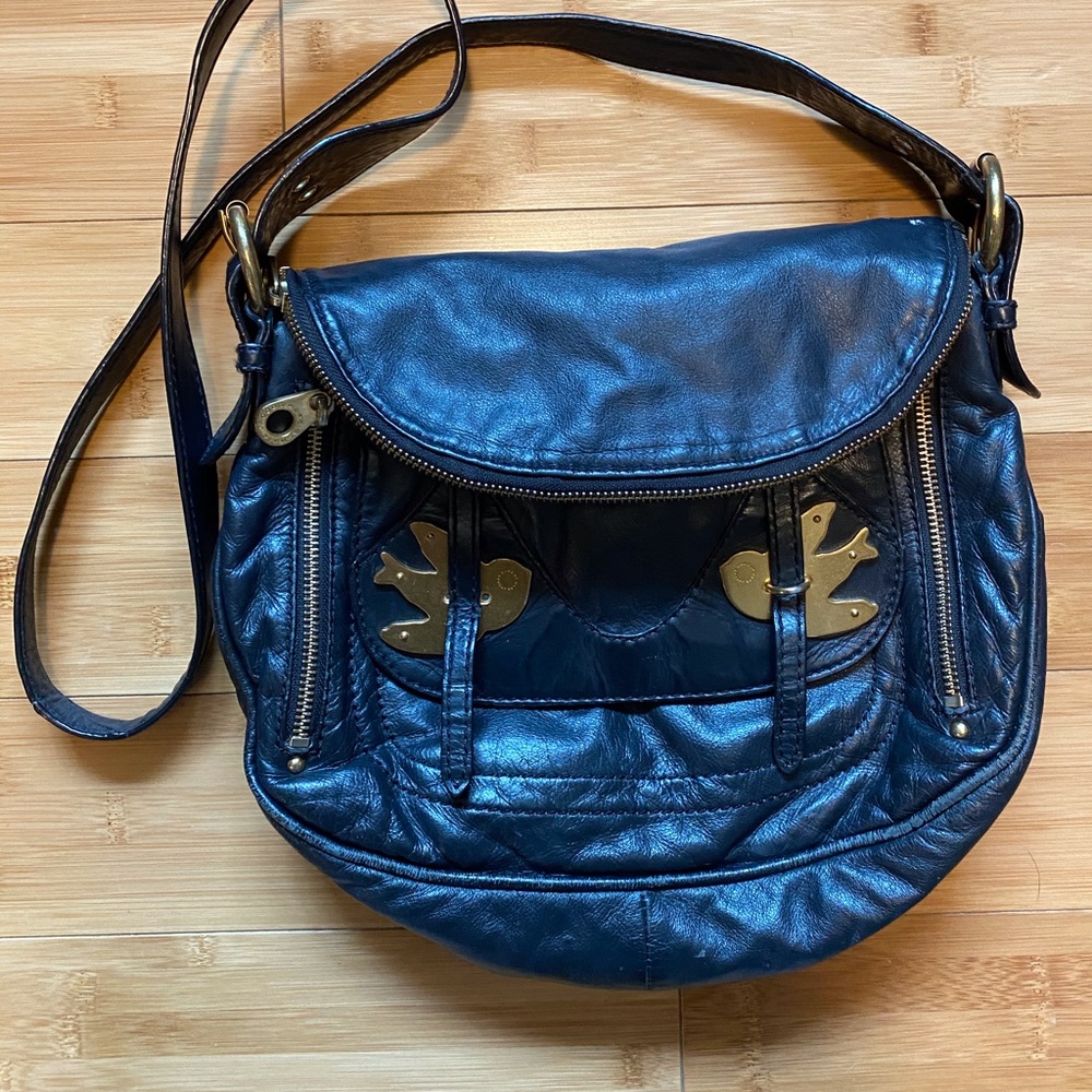 Marc Jacobs pedal to the medal purse swallows